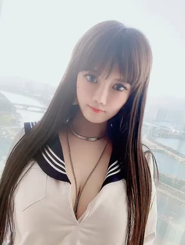 温哥华围经纪人微信